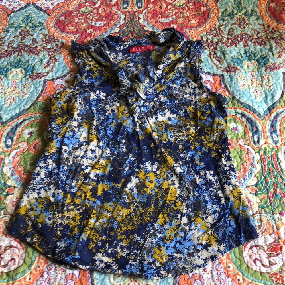 Sleeveless Blouse Elle